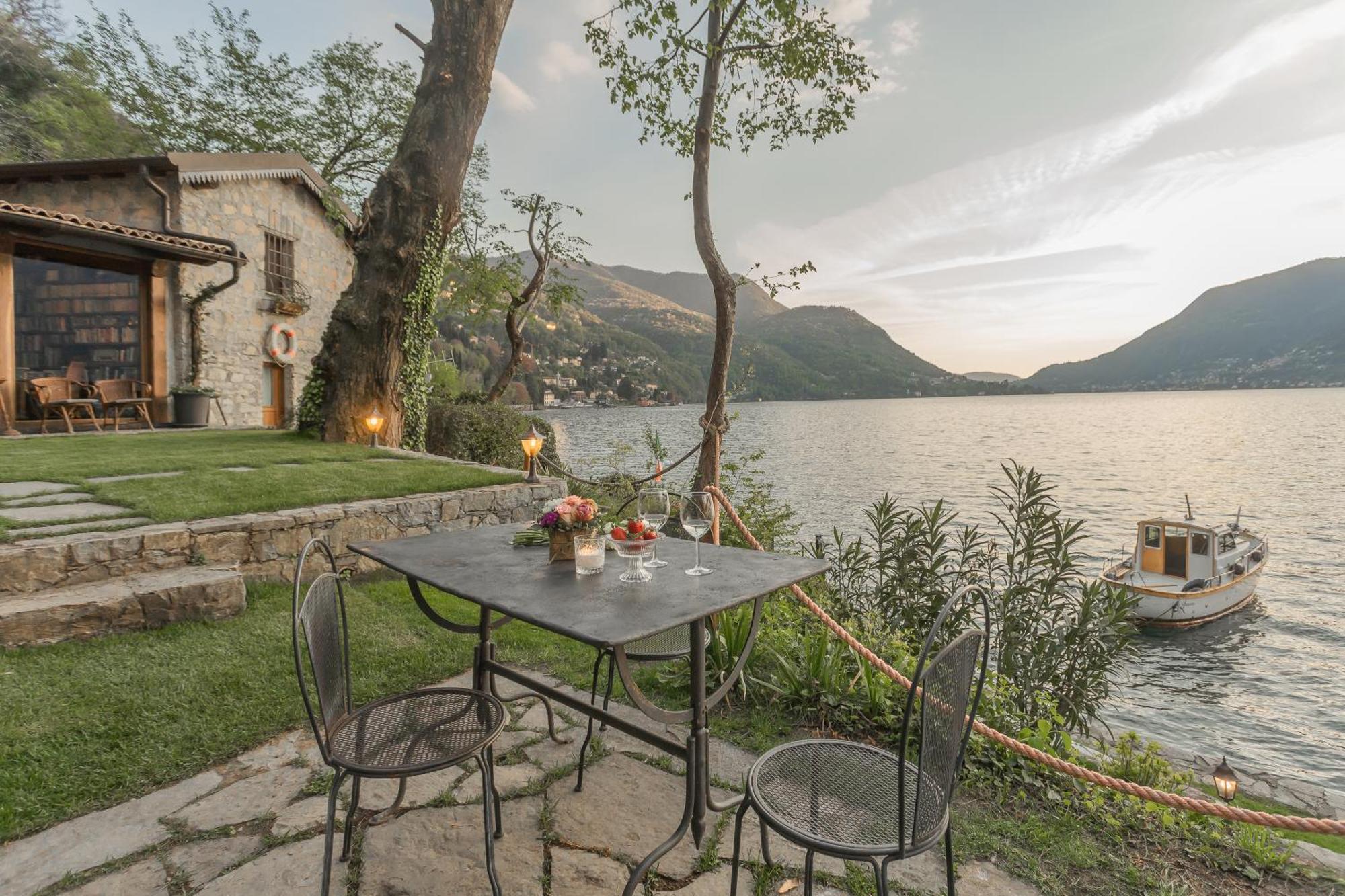 The Writer'S Nest Waterfront Villa By Rent All Como Faggeto Lario Exterior photo